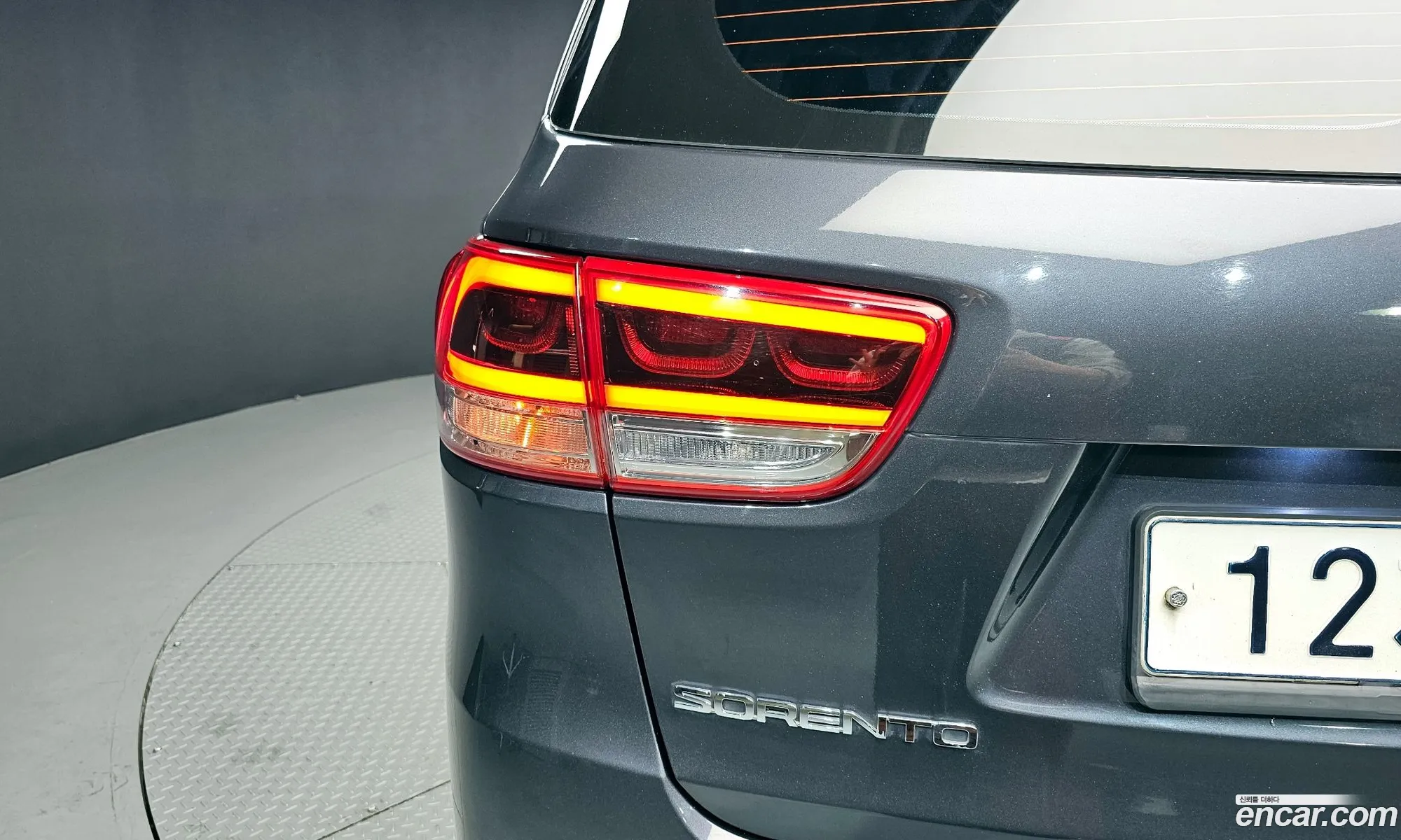 Kia Sorento 2016 — 24
