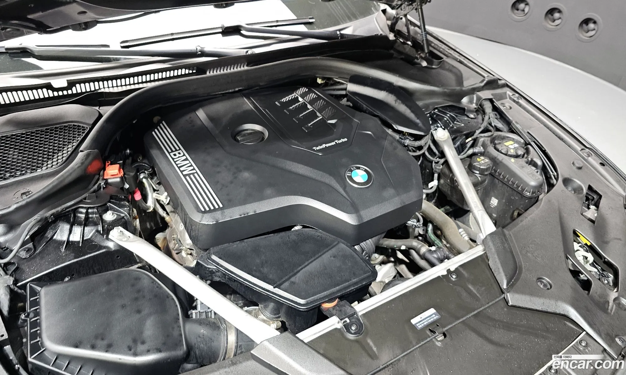 BMW 5 Series 2023 — 11