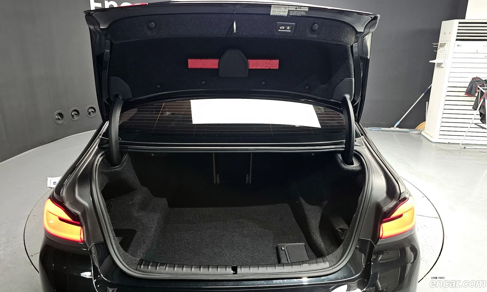 BMW 5 Series 2023 — 30