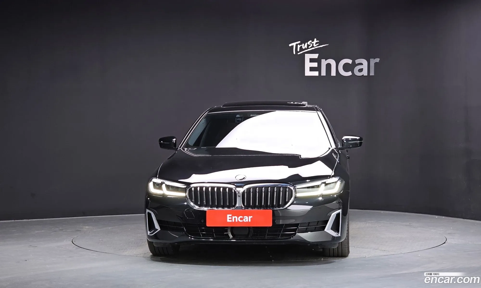 BMW 5 Series 2023 — 18