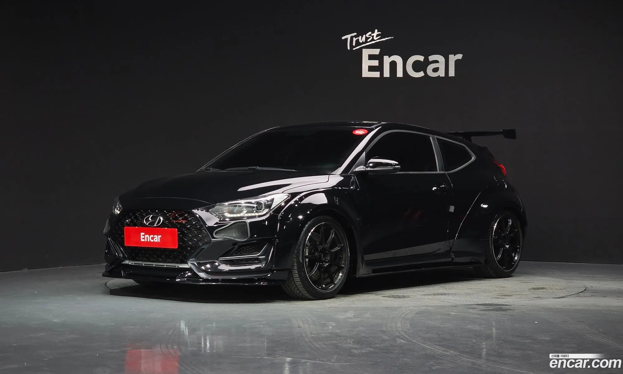 Hyundai Veloster 2019 — 17