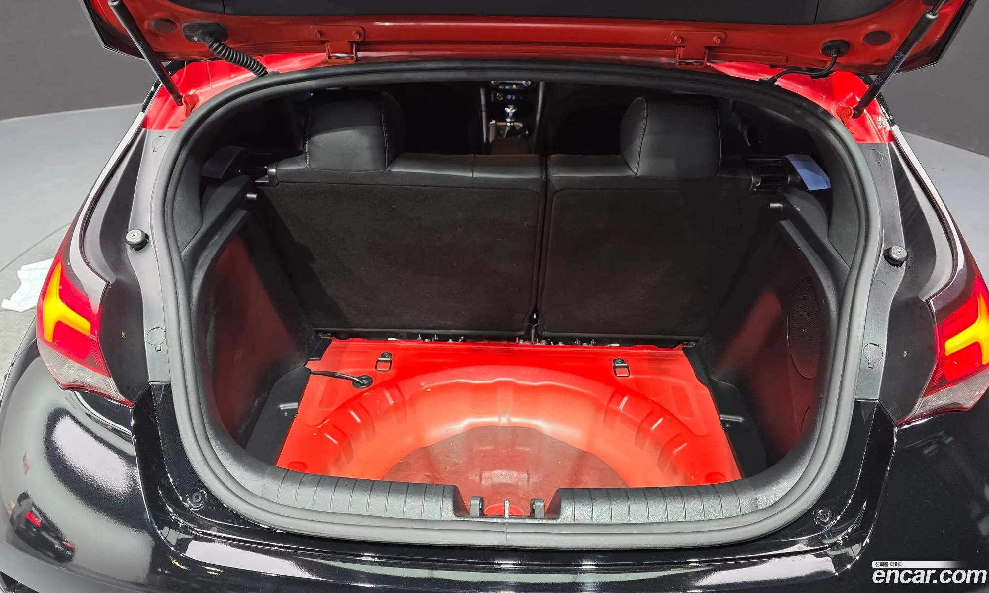 Hyundai Veloster 2019 — 8