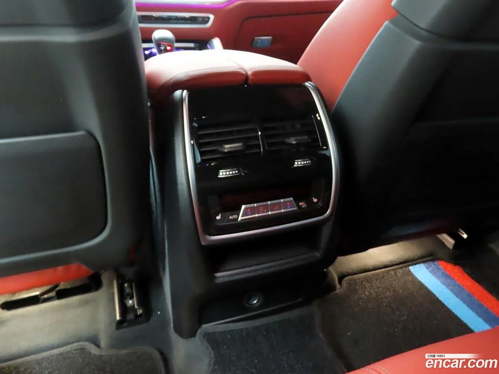 BMW X6 M 2023 — 18