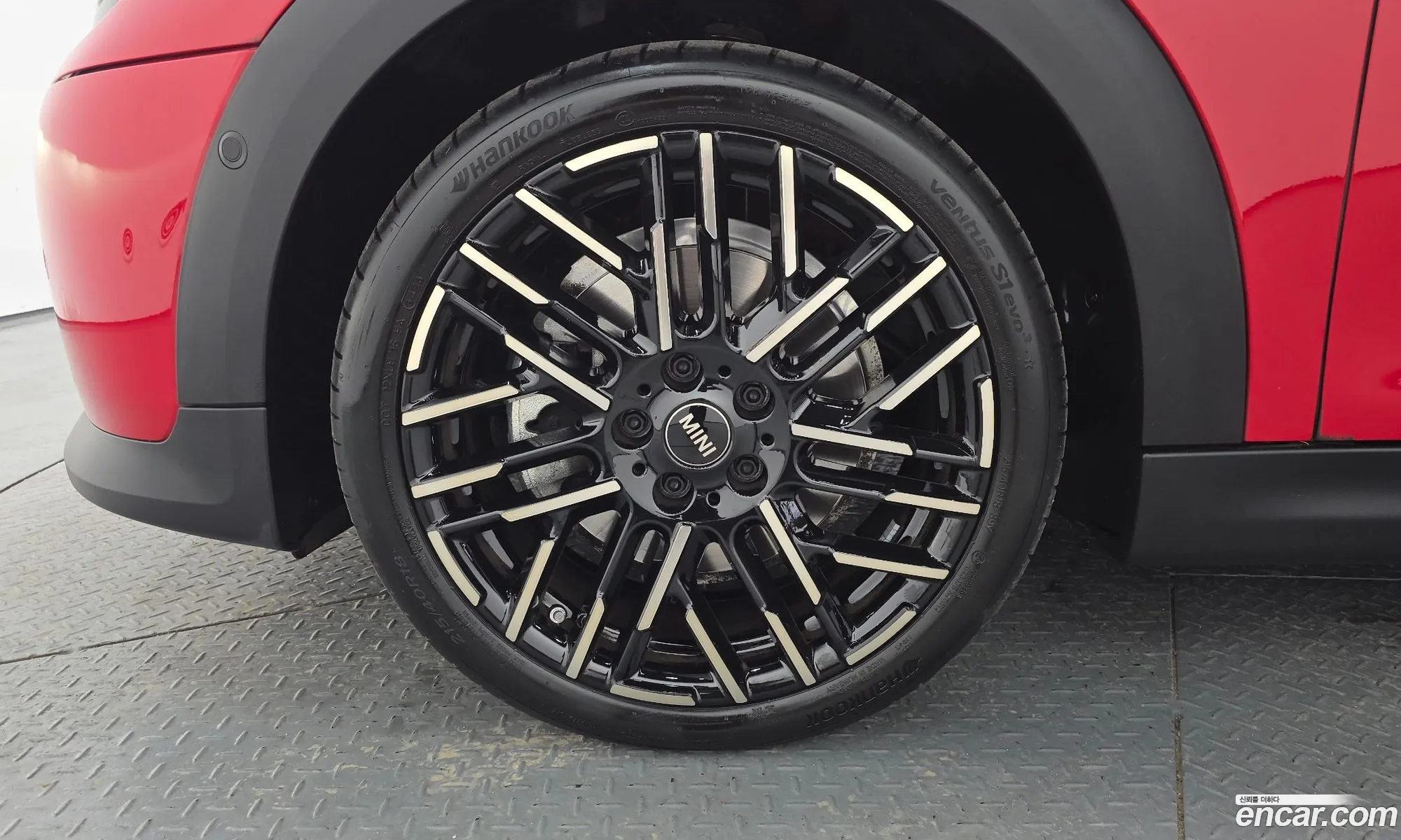 Mini Cooper S 2024 — 14