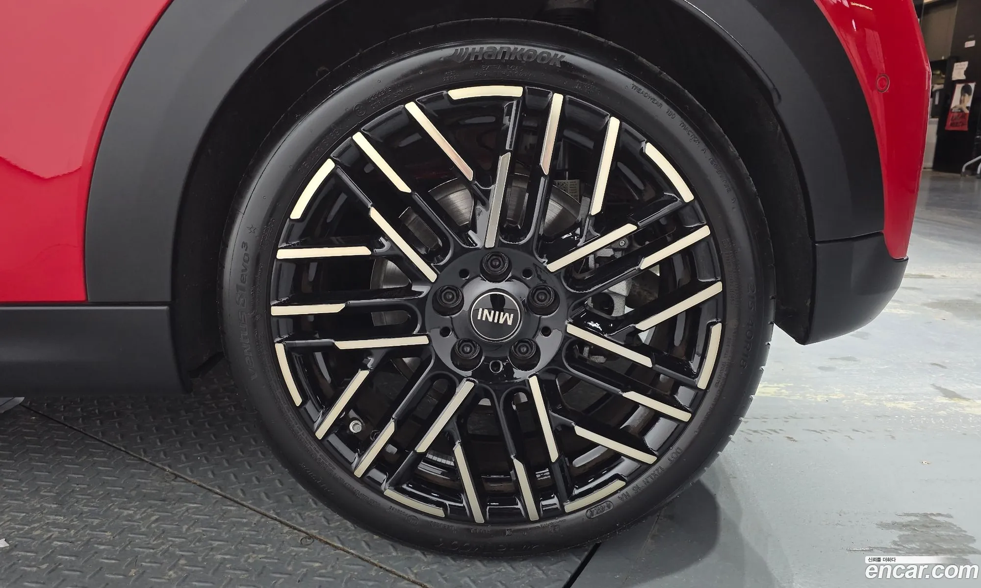 Mini Cooper S 2024 — 7