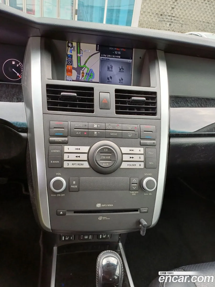 Renault Korea (Samsung) SM7 New Art