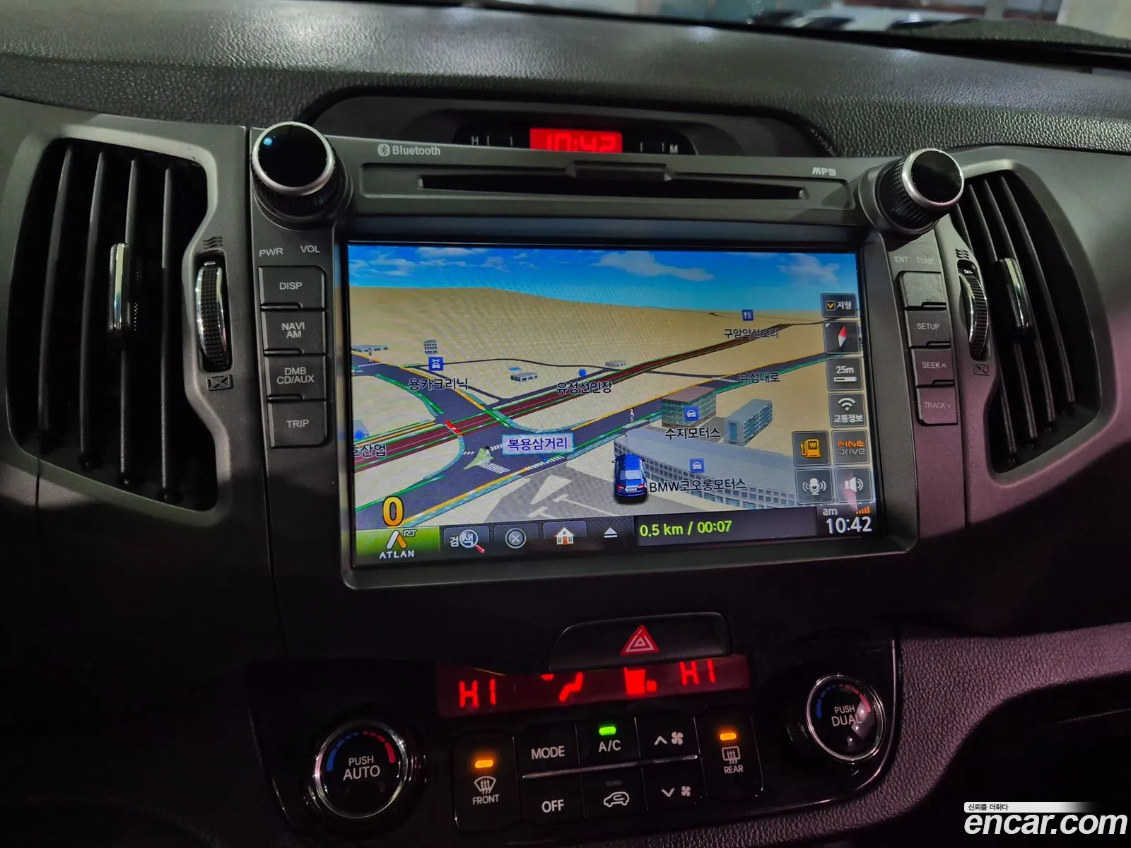 Kia Sportage R 2012 — 11