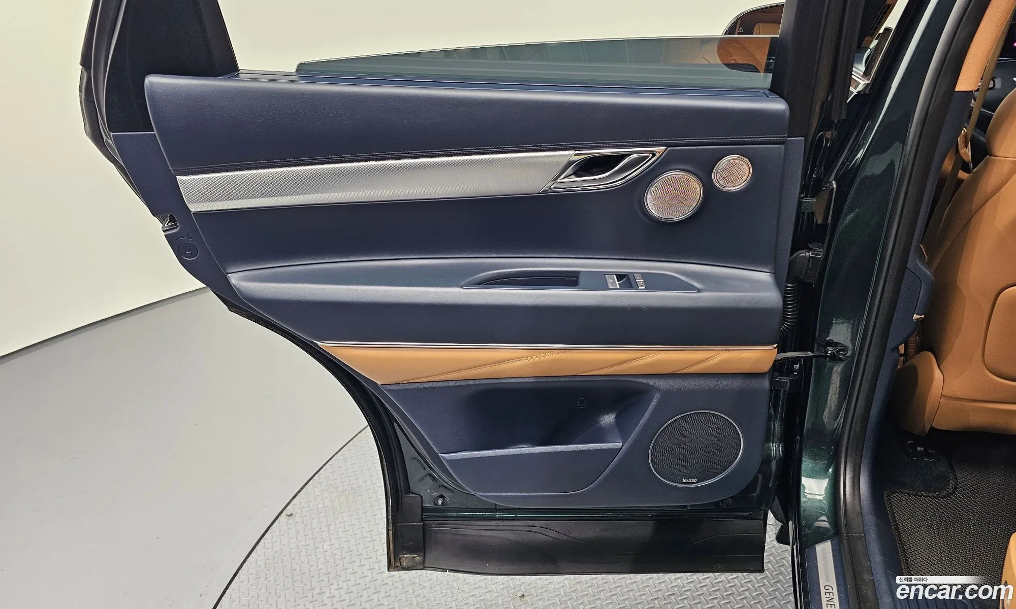 Genesis GV80 2022 — 14