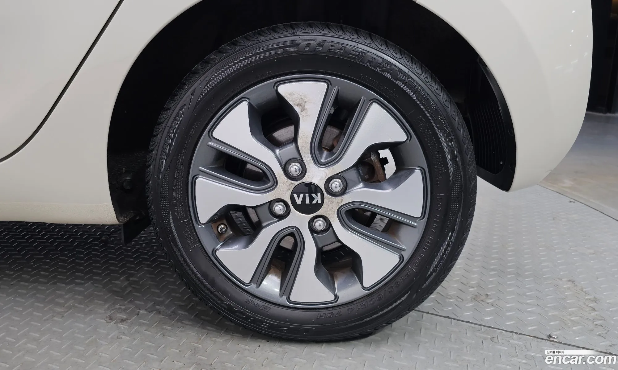 Kia Morning 2016 — 24