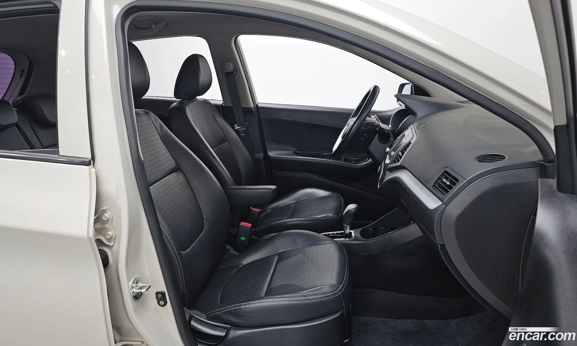 Kia Morning 2016 — 11