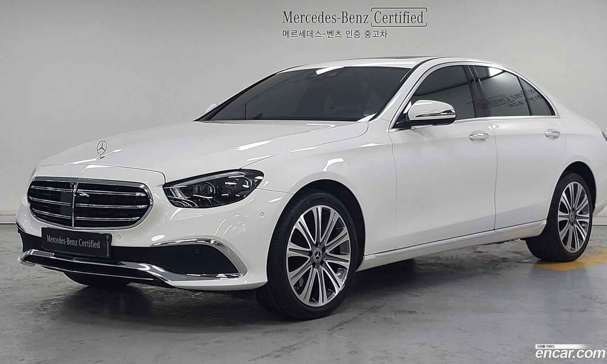 Mercedes-Benz E-Class W213 2023 — 15