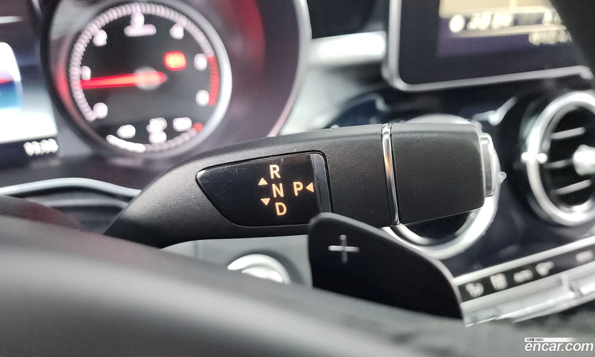 Mercedes-Benz C-Class W205 2017 — 27
