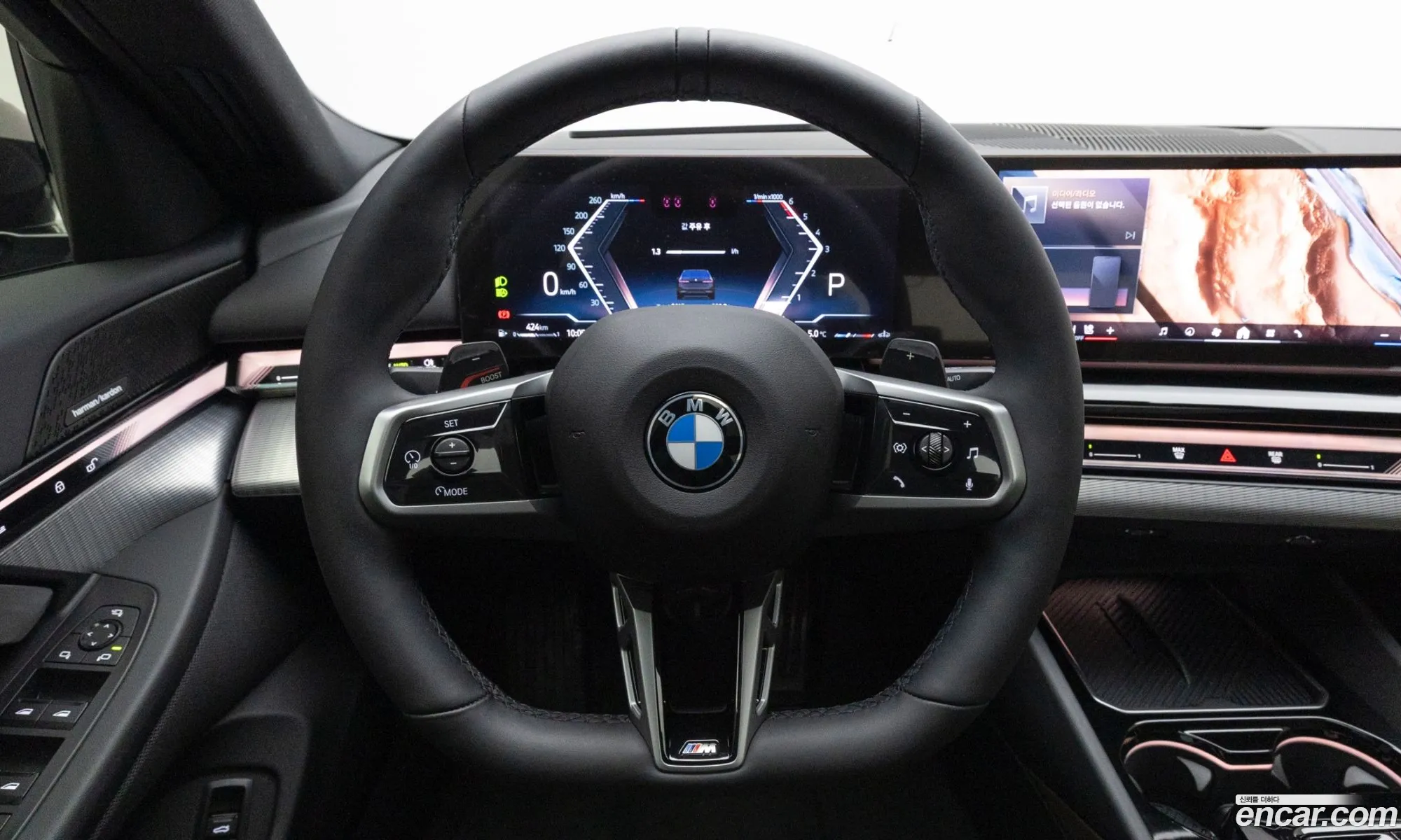 BMW 5 Series 2025 — 3