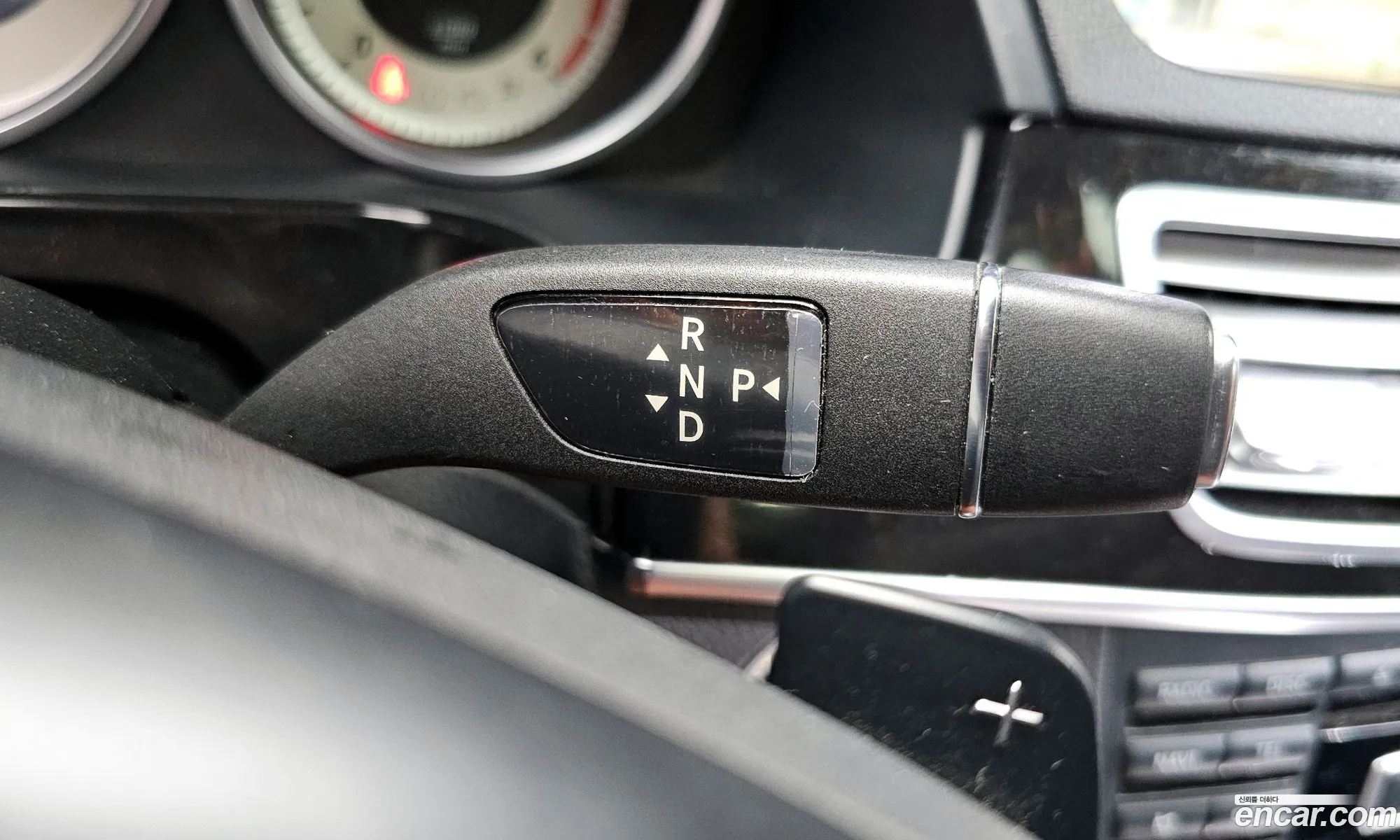 Mercedes-Benz E-Class W212 2013 WDDHF0CB9EA891153 — 6