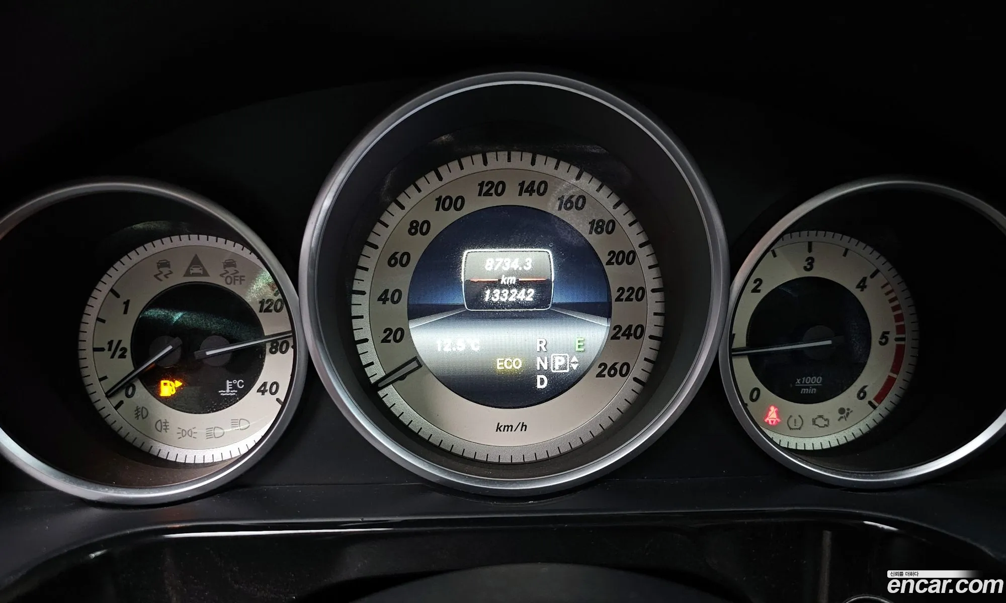 Mercedes-Benz E-Class W212 2013 WDDHF0CB9EA891153 — 9