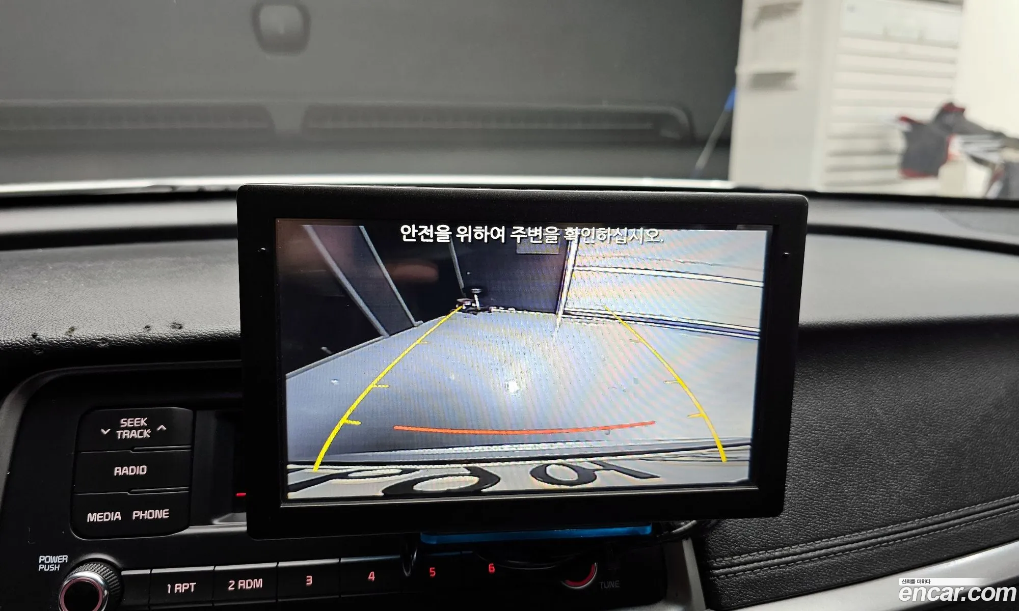 Kia K5 2019 — 19