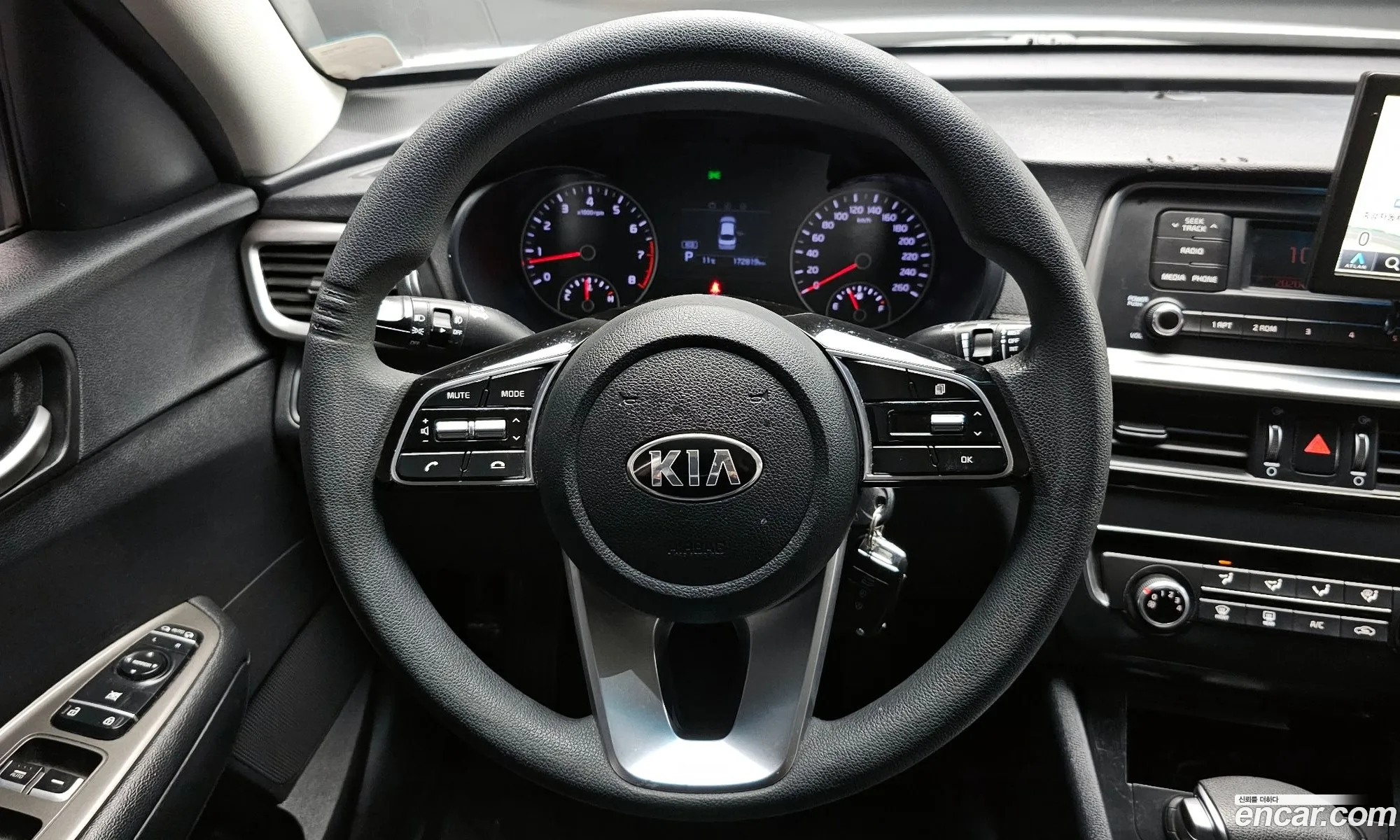 Kia K5 2019 — 10