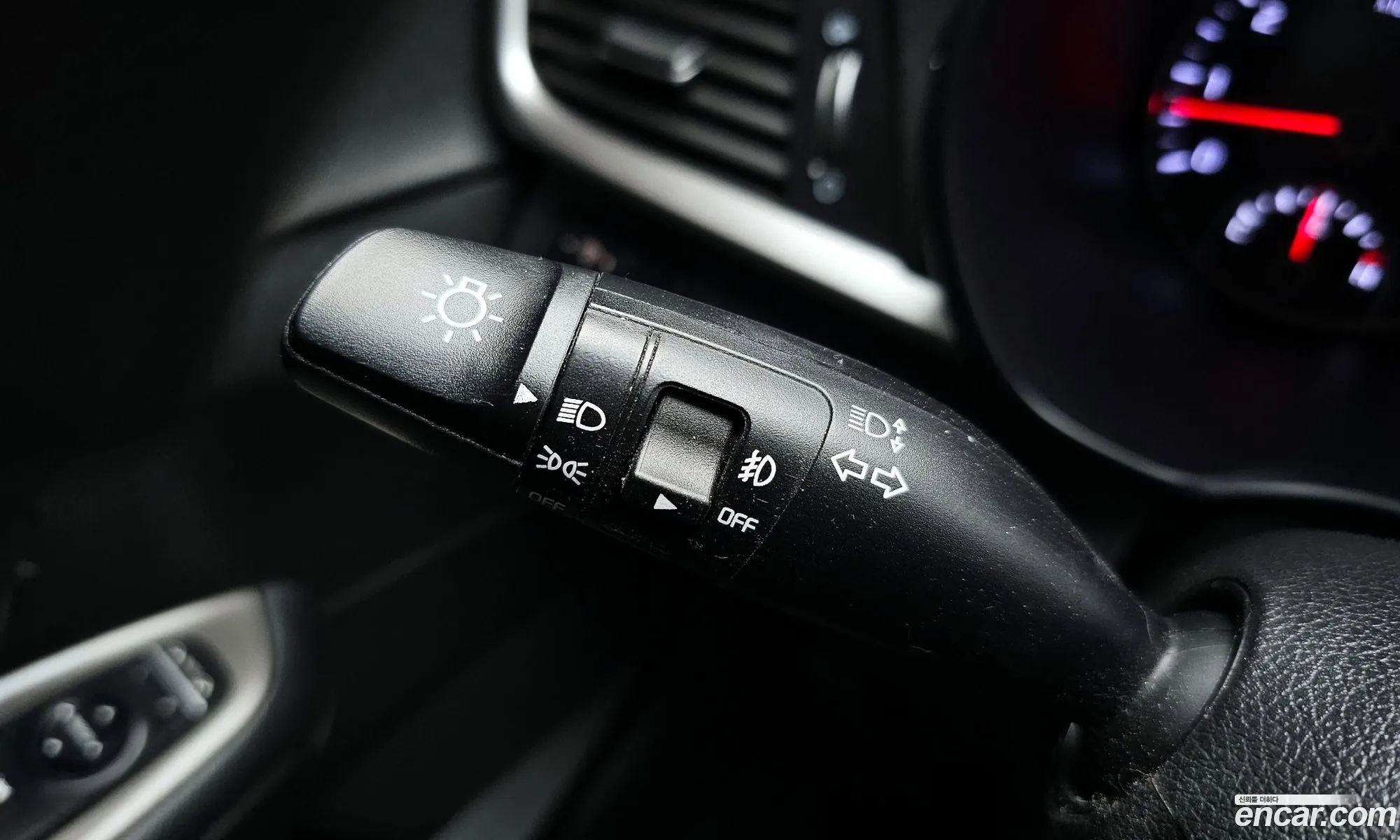 Kia K5 2019 — 12