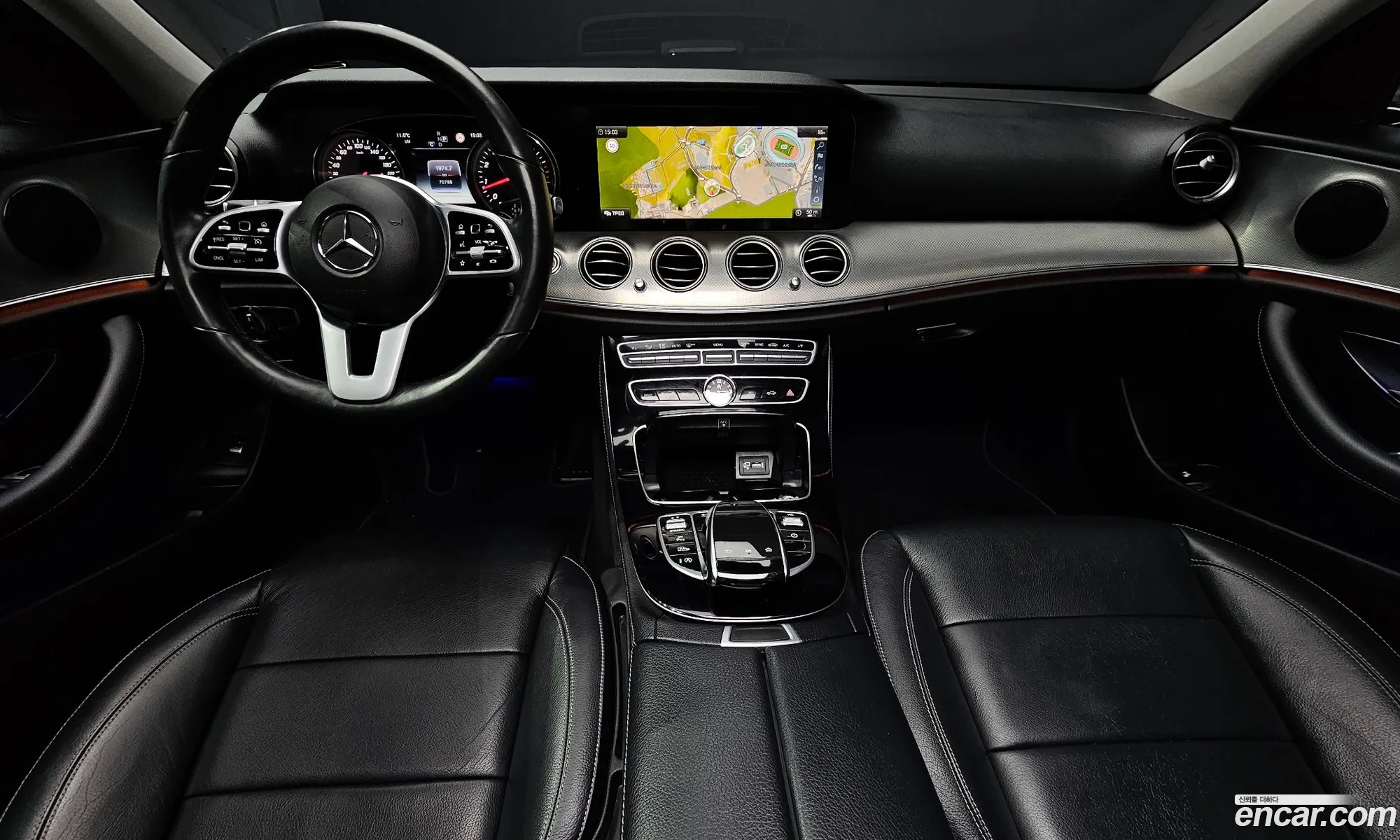 Mercedes-Benz E-Class W213 2018 WDDZF4JB6KA513351 — 10