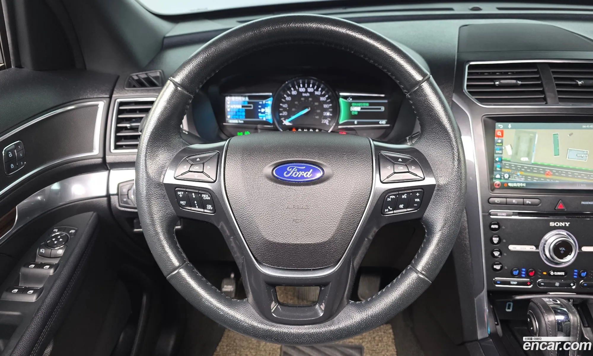Ford Explorer 2018 1FM5K8FH6JGA09205 — 8