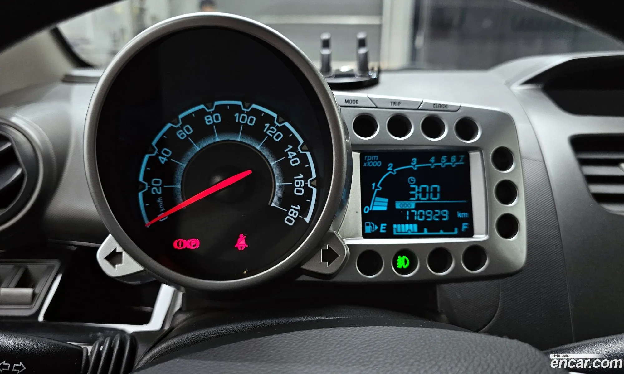 Chevrolet (GM Daewoo) Spark 2012 — 16