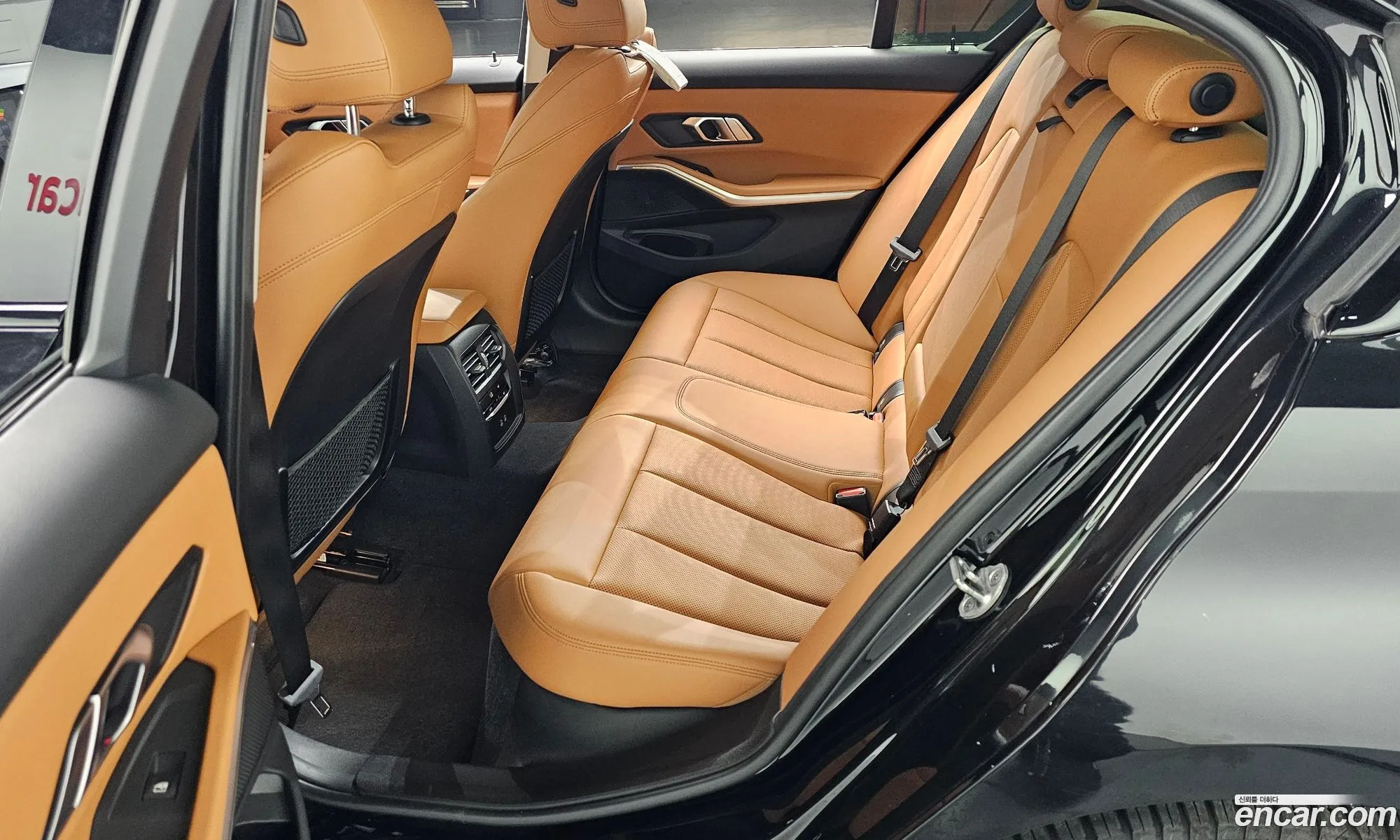 BMW 3 Series 2023 — 27
