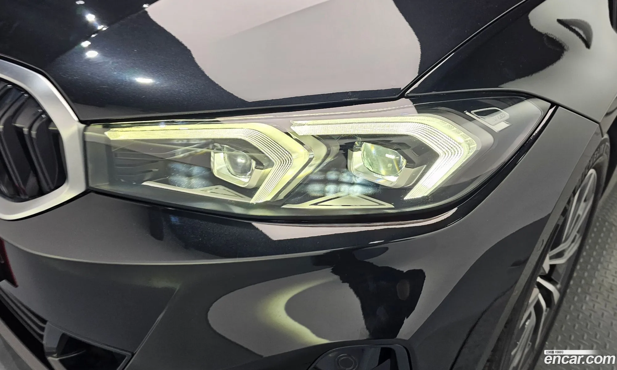 BMW 3 Series 2023 — 29