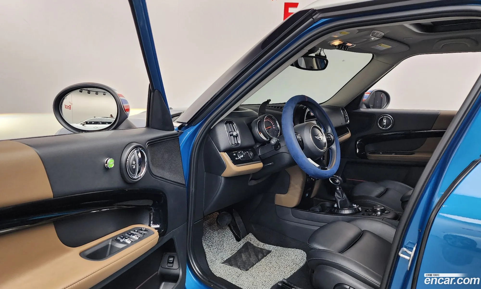 Mini Cooper D Countryman 2017 WMWYU1108J3D17861 — 30