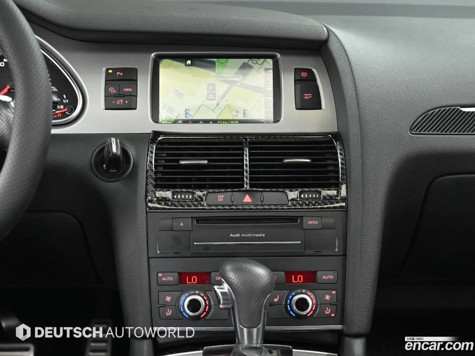 Audi Q7 2010 — 3