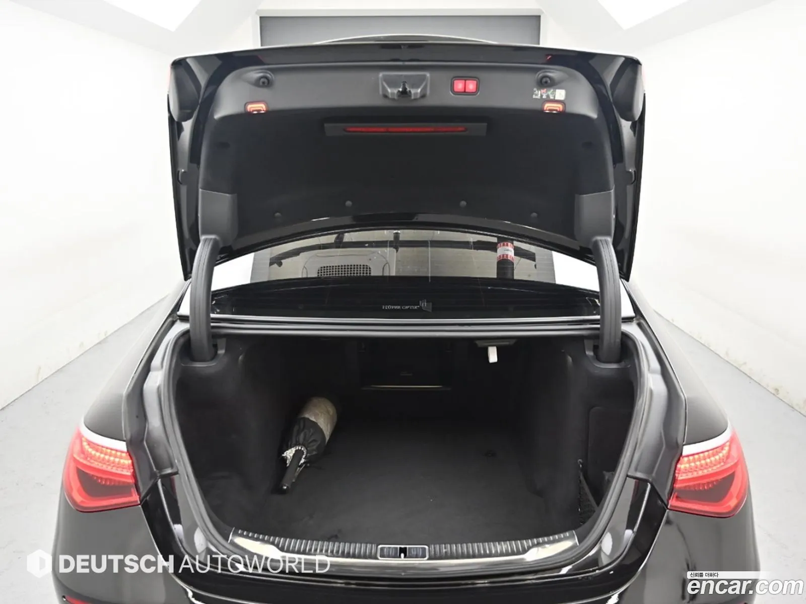 Mercedes-Benz S-Class W223 2022 — 14