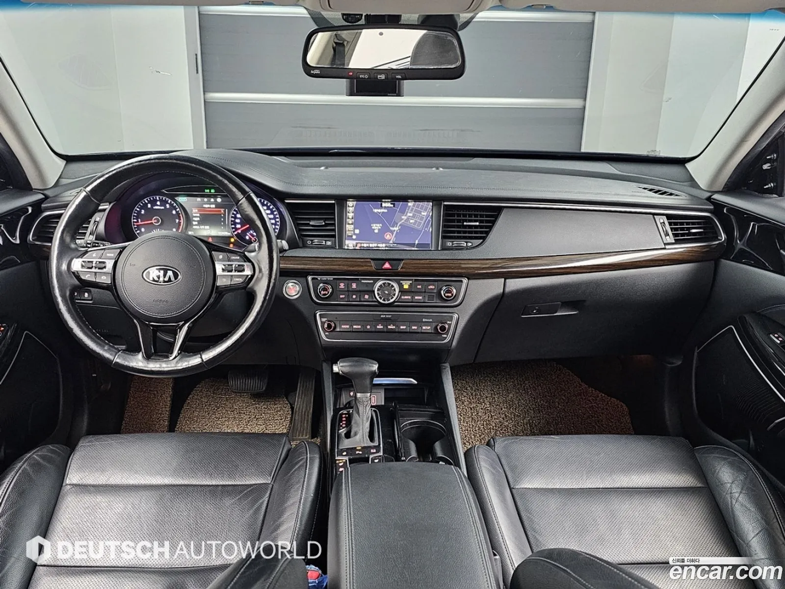Kia K7 2019 — 18