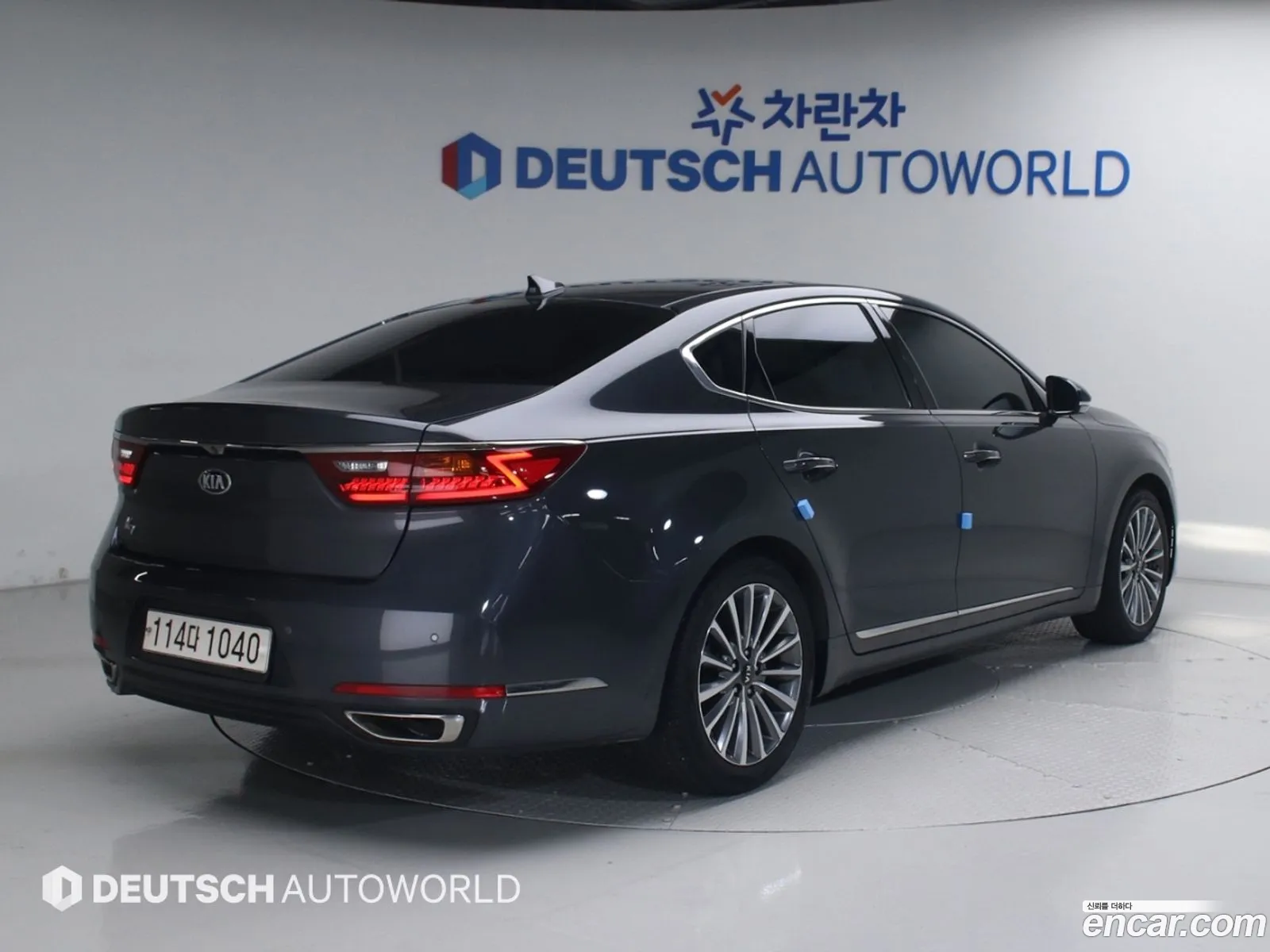 Kia K7 2019 — 14