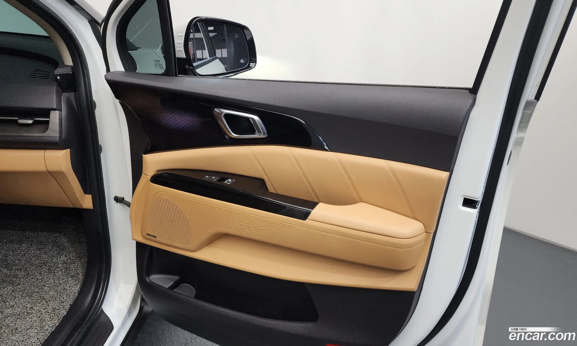 Kia Carnival 2022 — 2