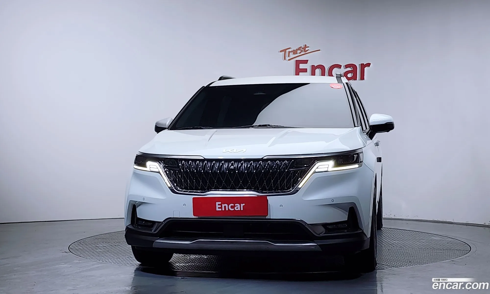 Kia Carnival 2022 — 17