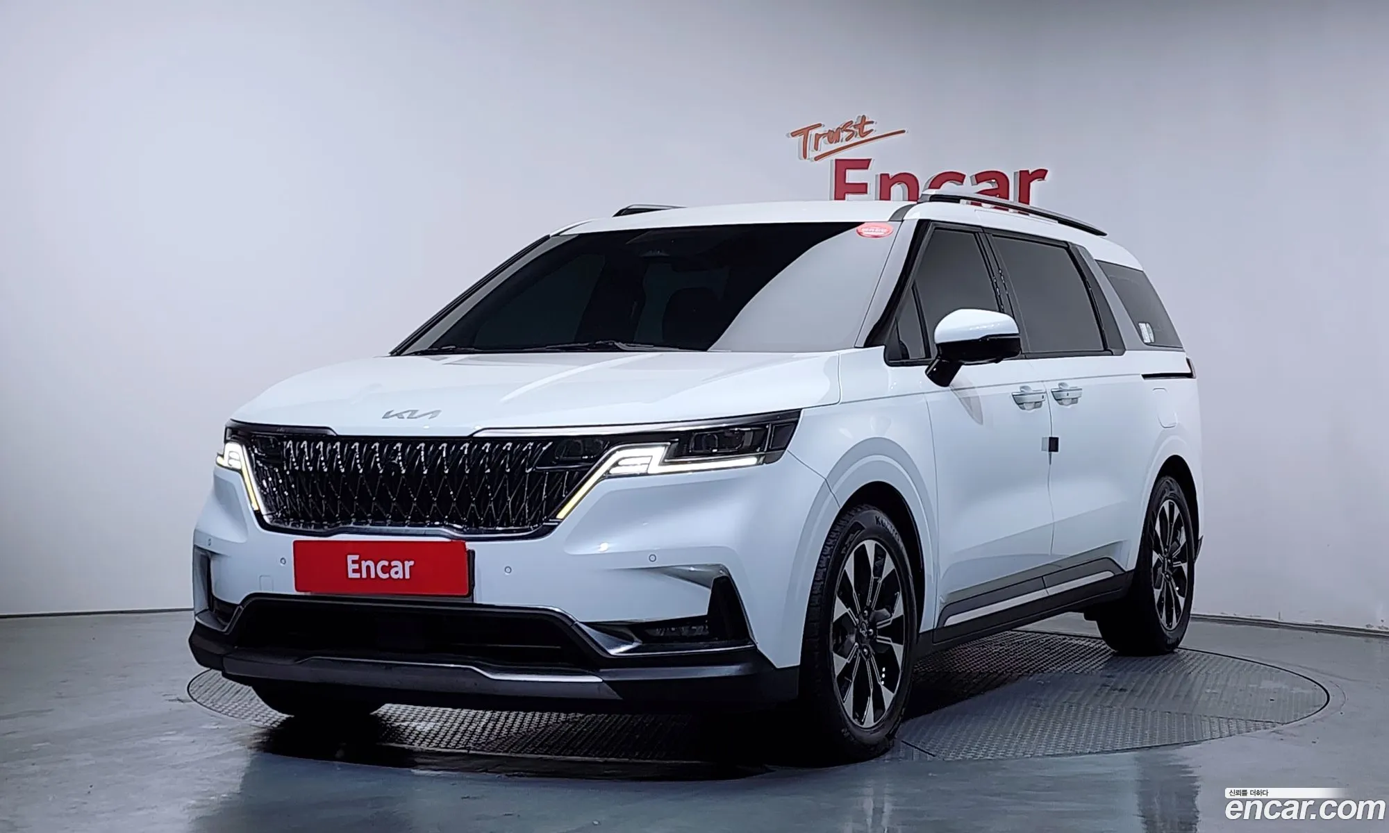 Kia Carnival 2022 — 18