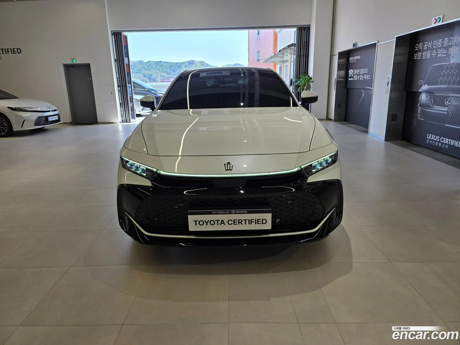 Toyota Crown Crossover 2025 — 5