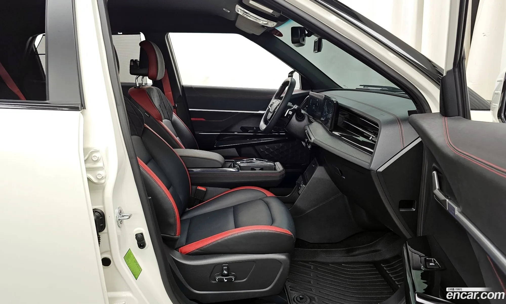 KG Mobility (SsangYong) Actyon 2024 — 25