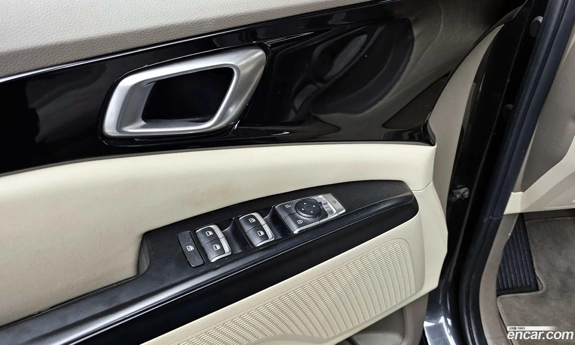 Kia Carnival 2022 — 4