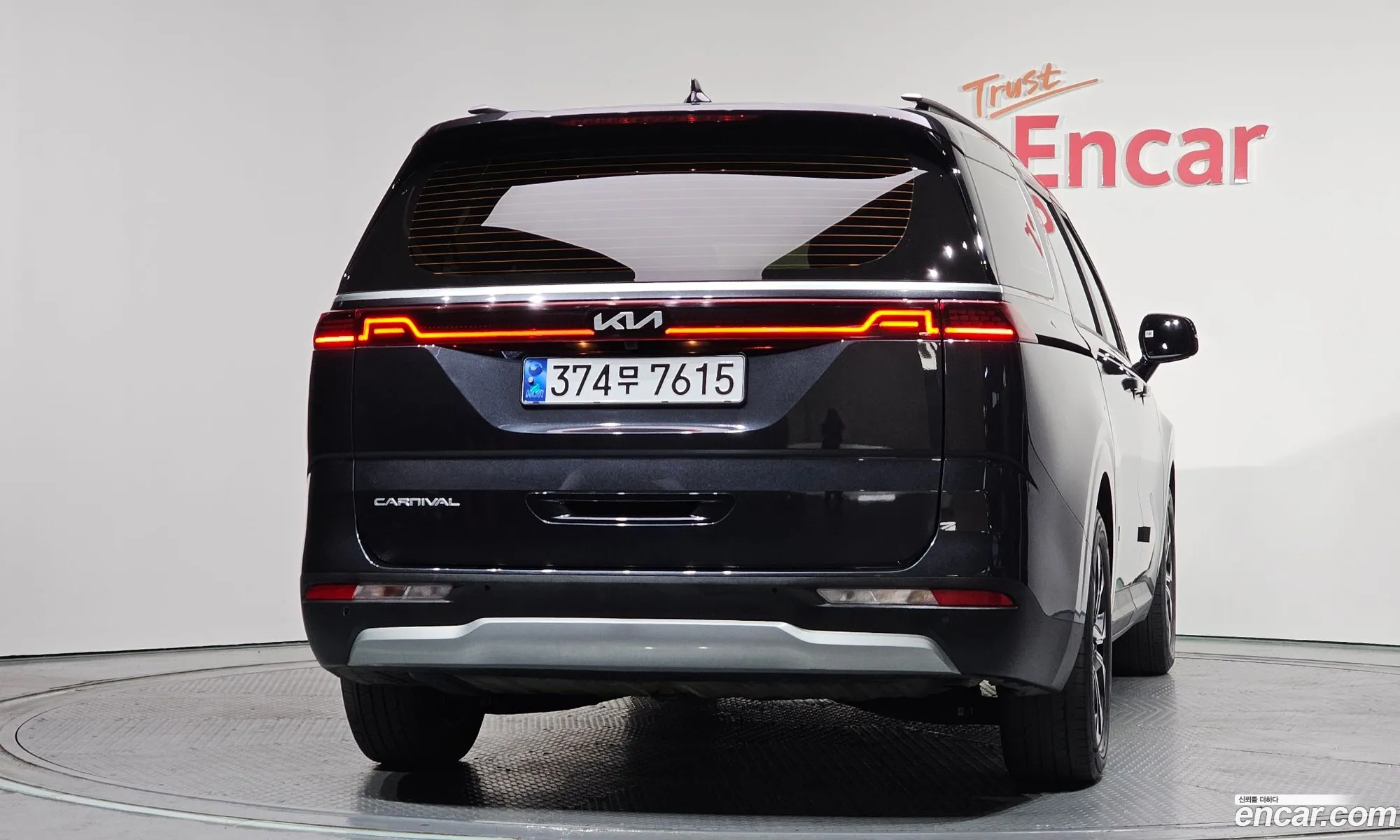 Kia Carnival 2022 — 12