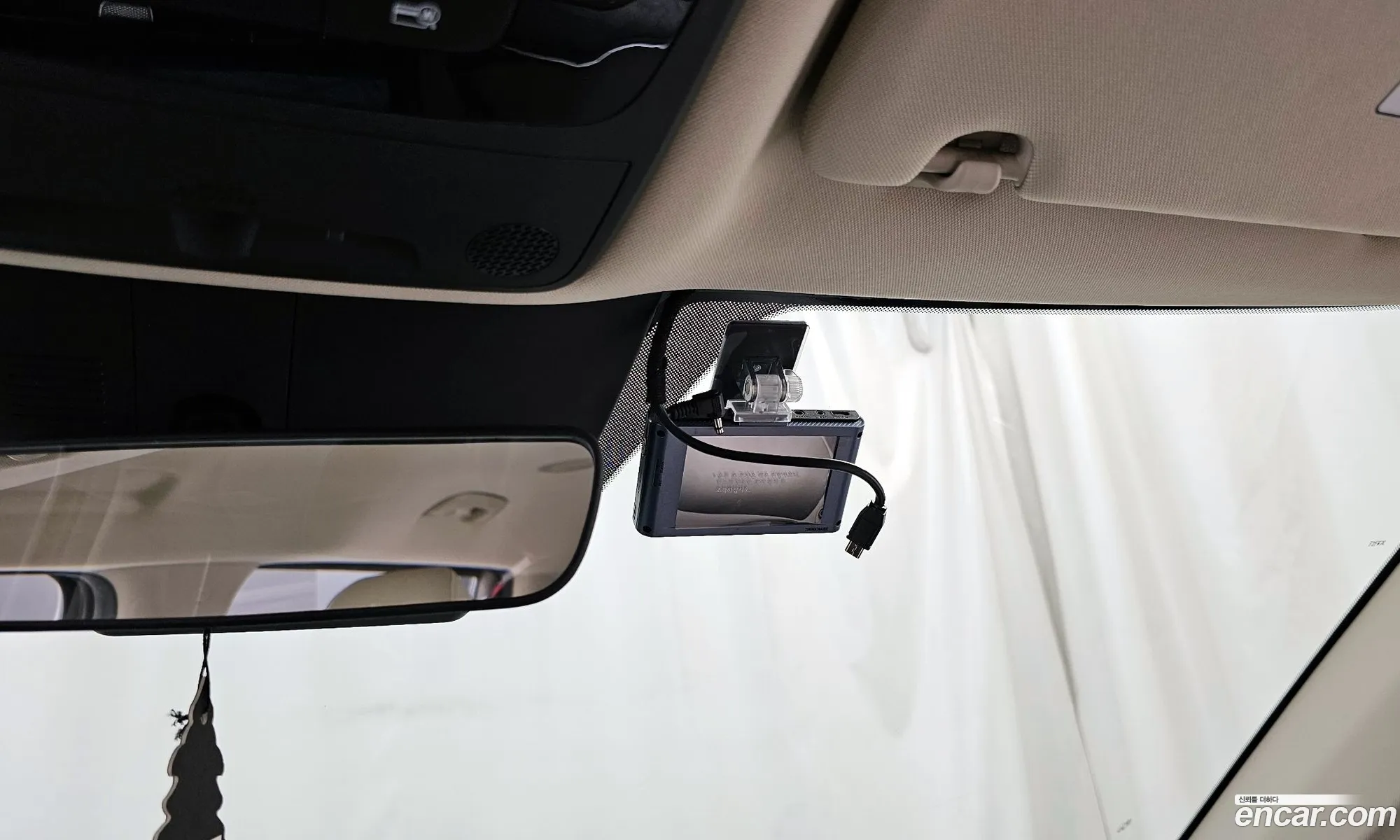 Kia Carnival 2022 — 3