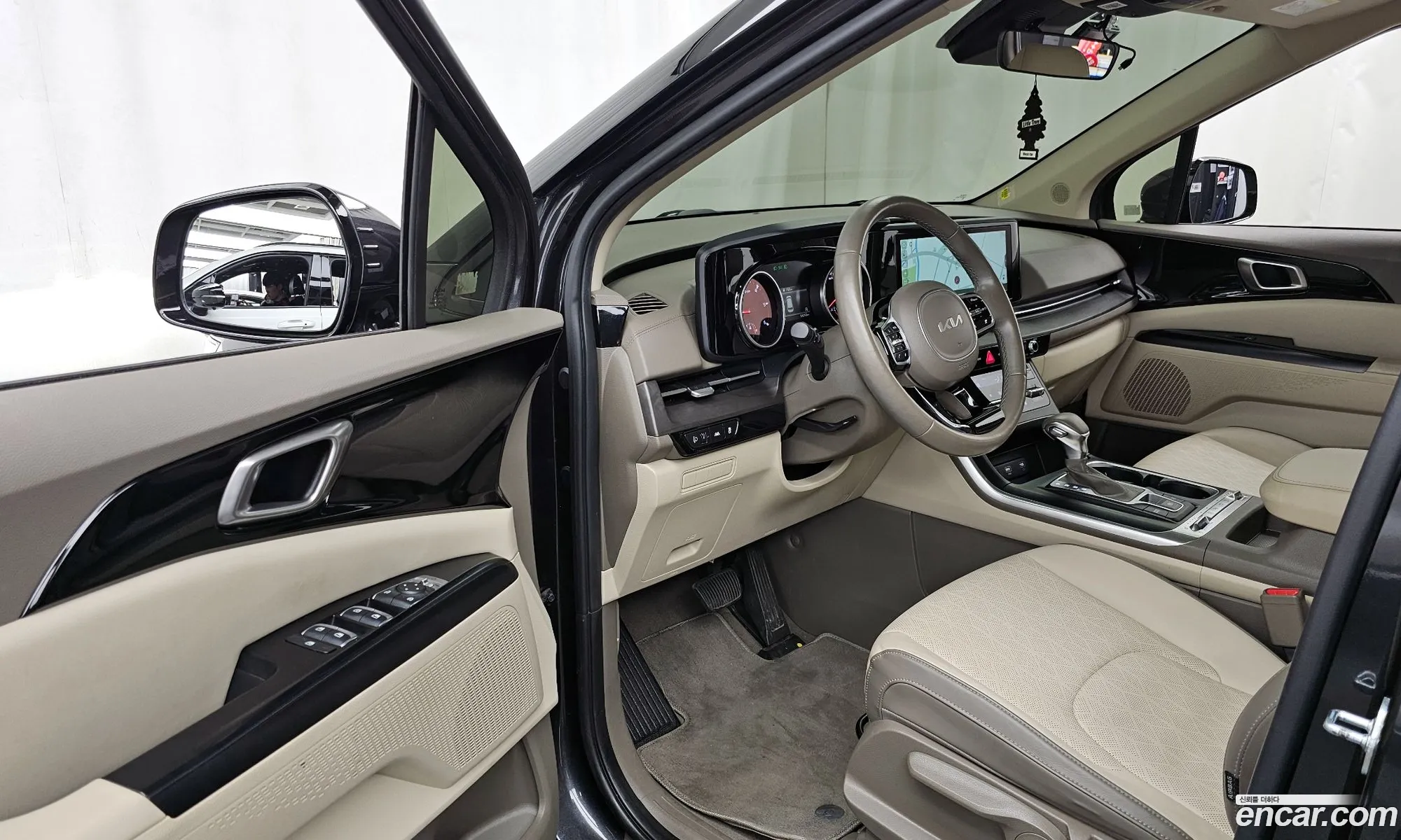 Kia Carnival 2022 — 6