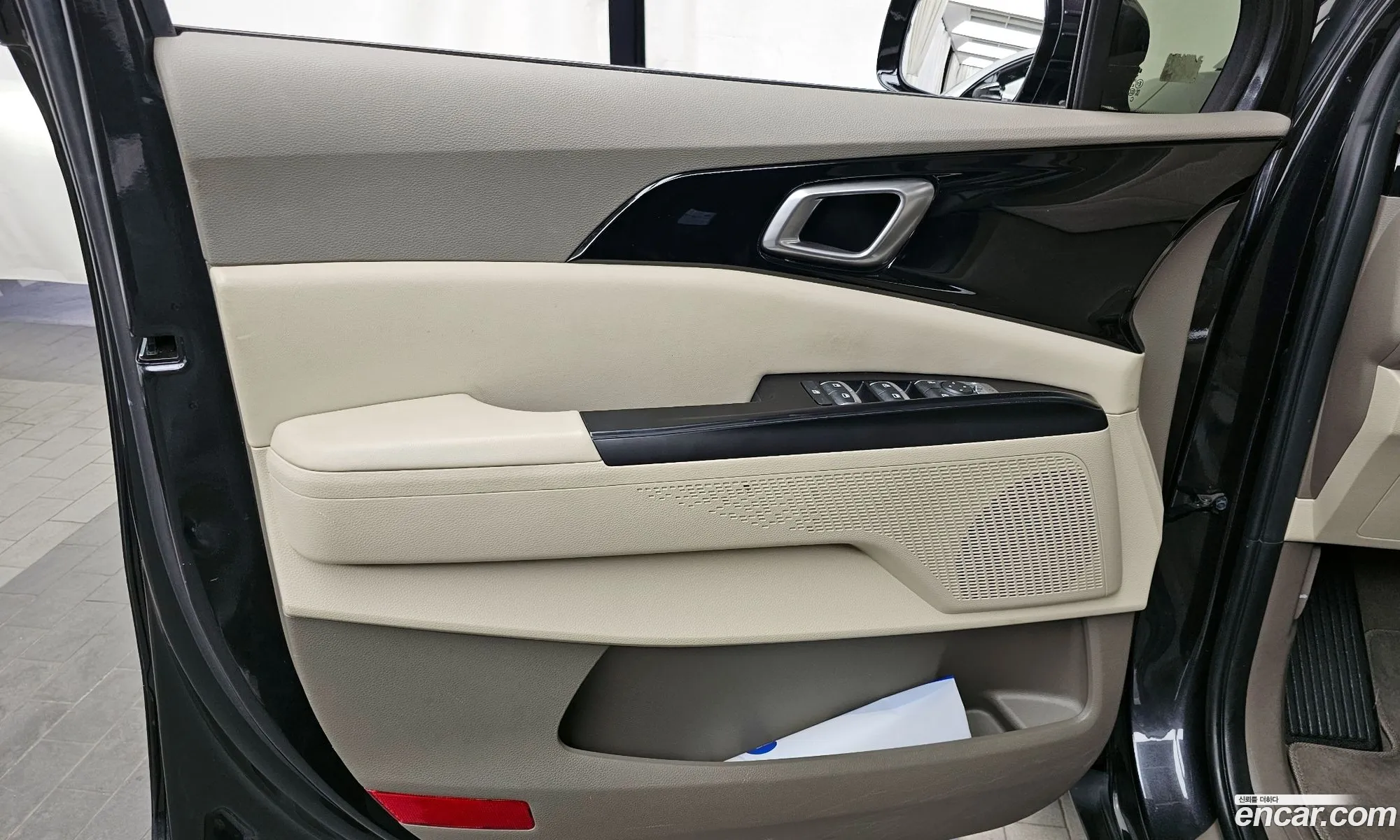 Kia Carnival 2022 — 23