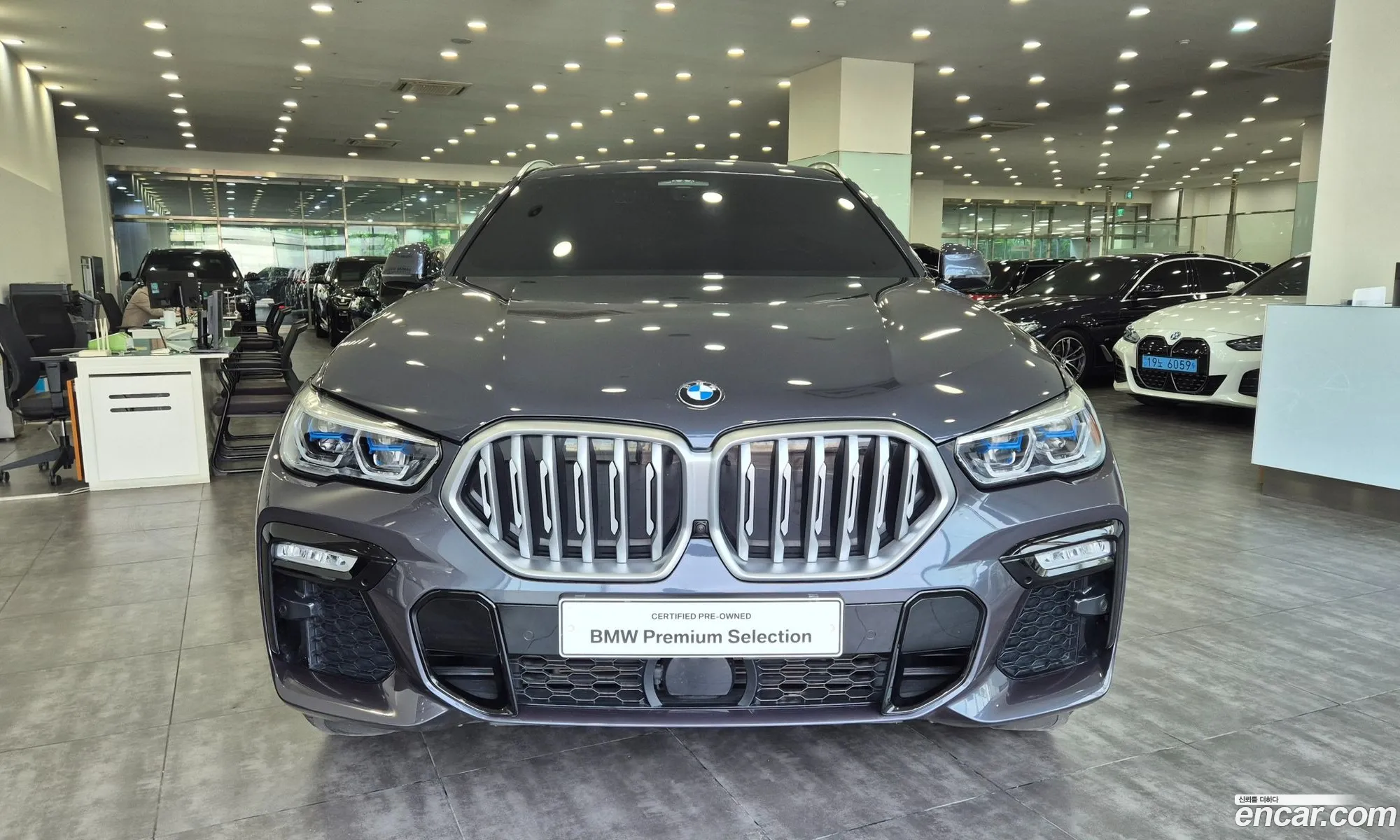 BMW X6 2021 — 14