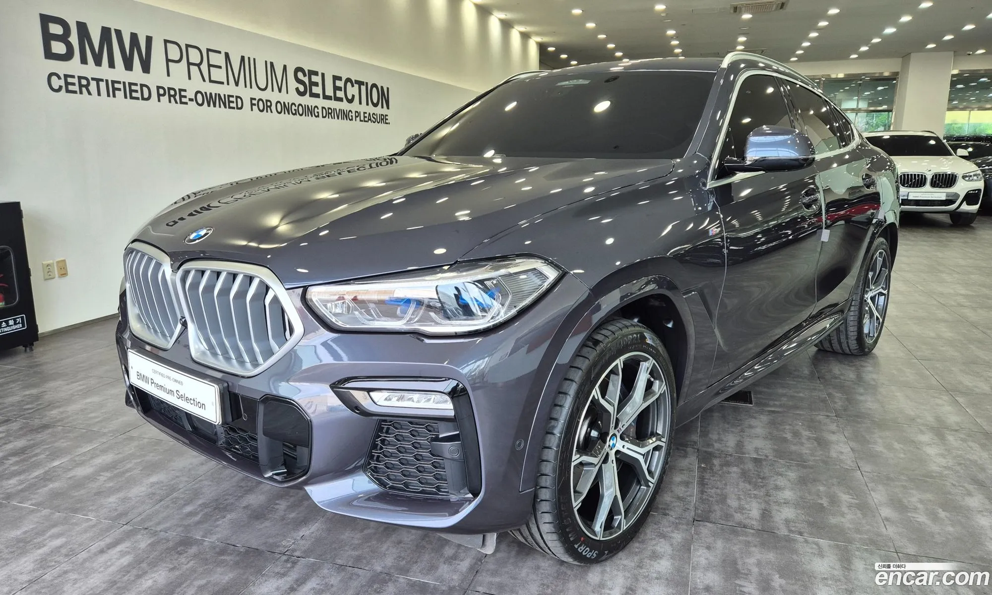 BMW X6 2021 — 17