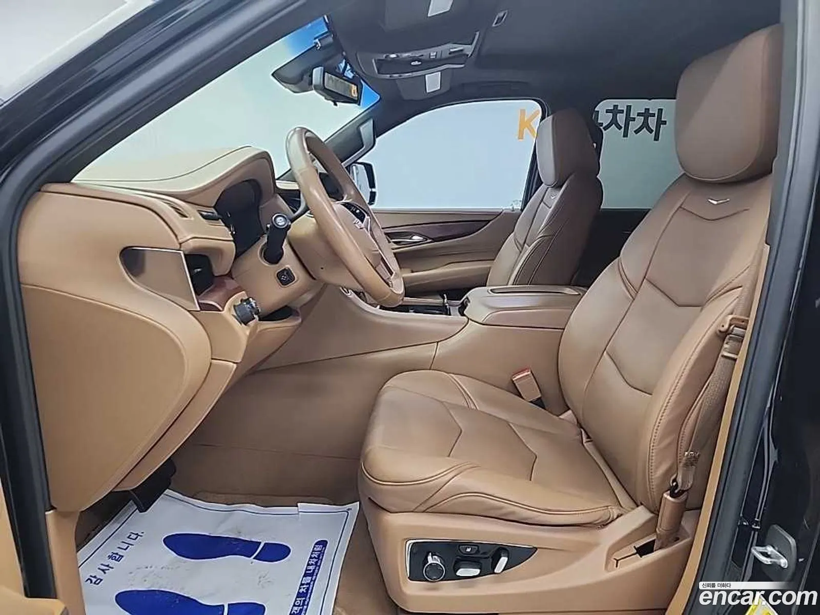 Cadillac Escalade 2017 — 13