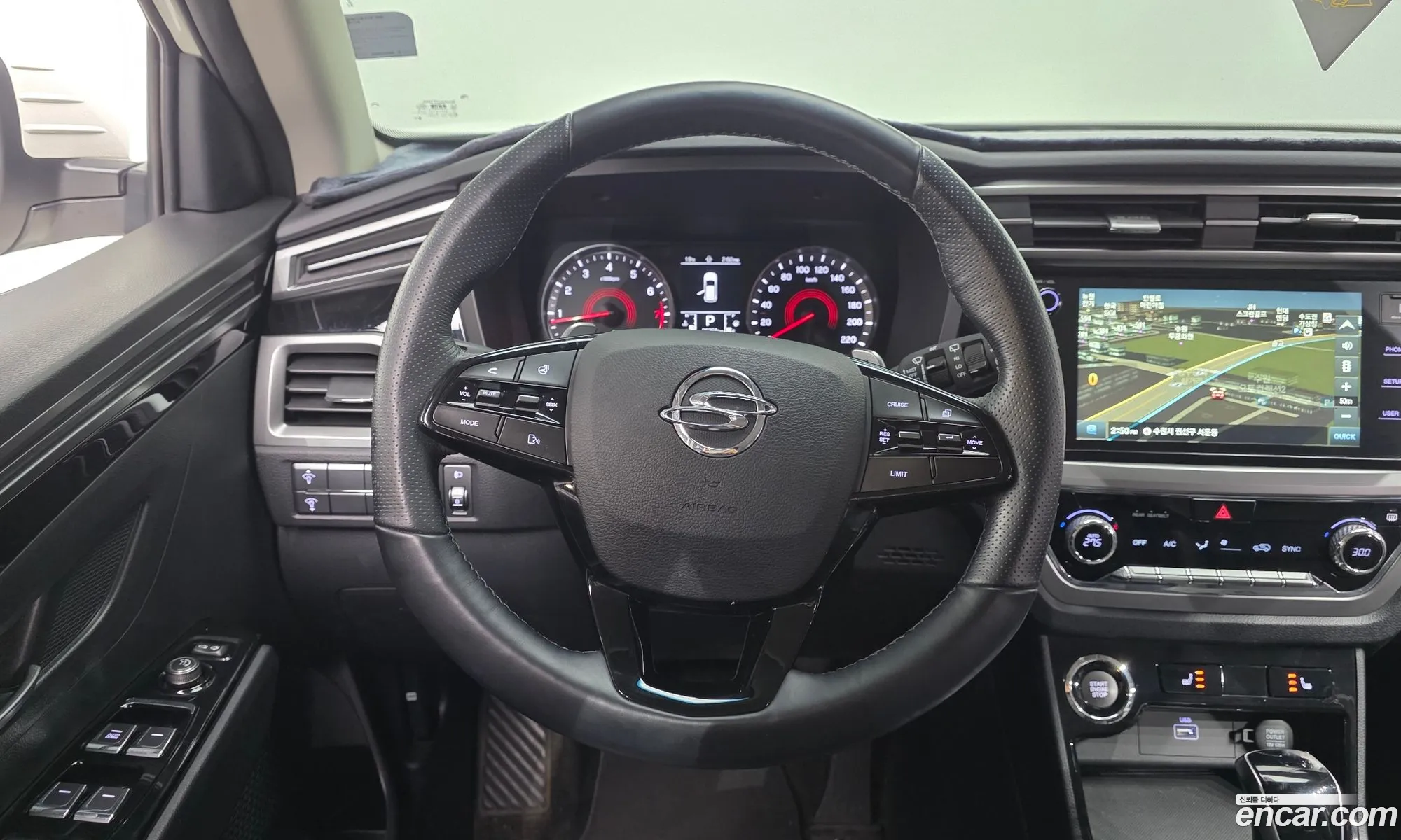 KG Mobility (SsangYong) Beautiful Korando 2021 — 15