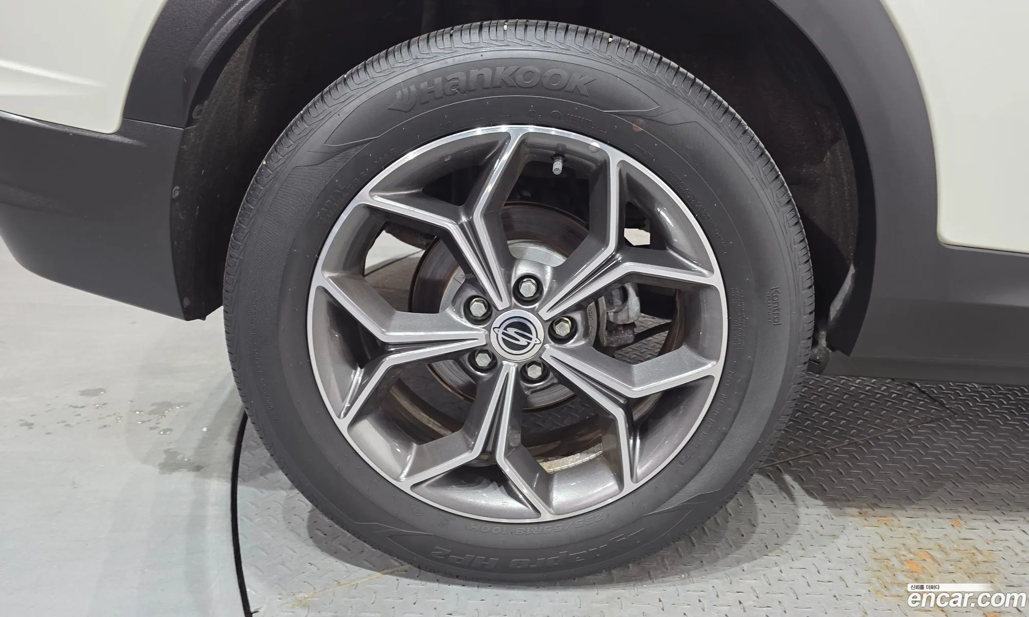 KG Mobility (SsangYong) Beautiful Korando 2021 — 27