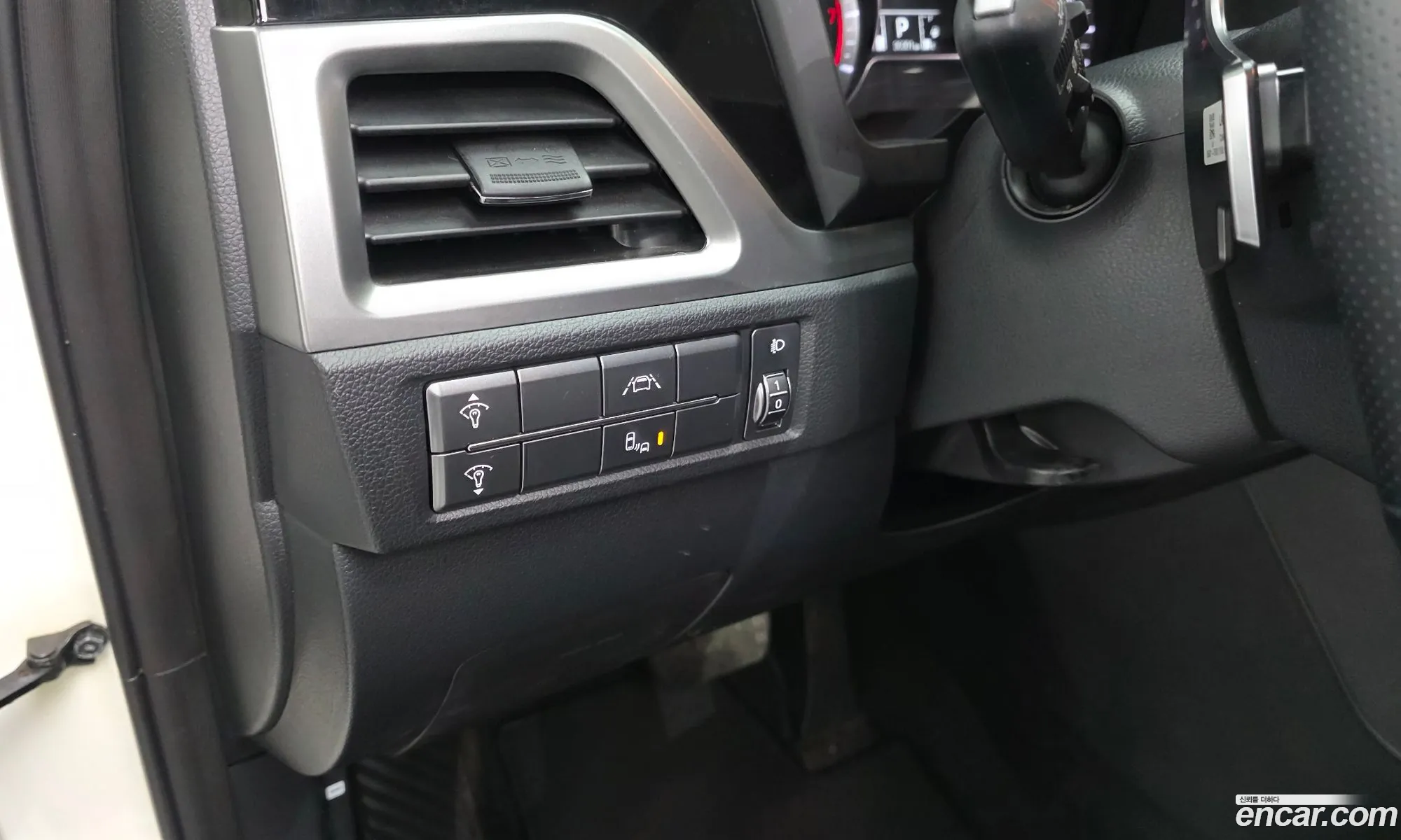 KG Mobility (SsangYong) Beautiful Korando 2021 — 14