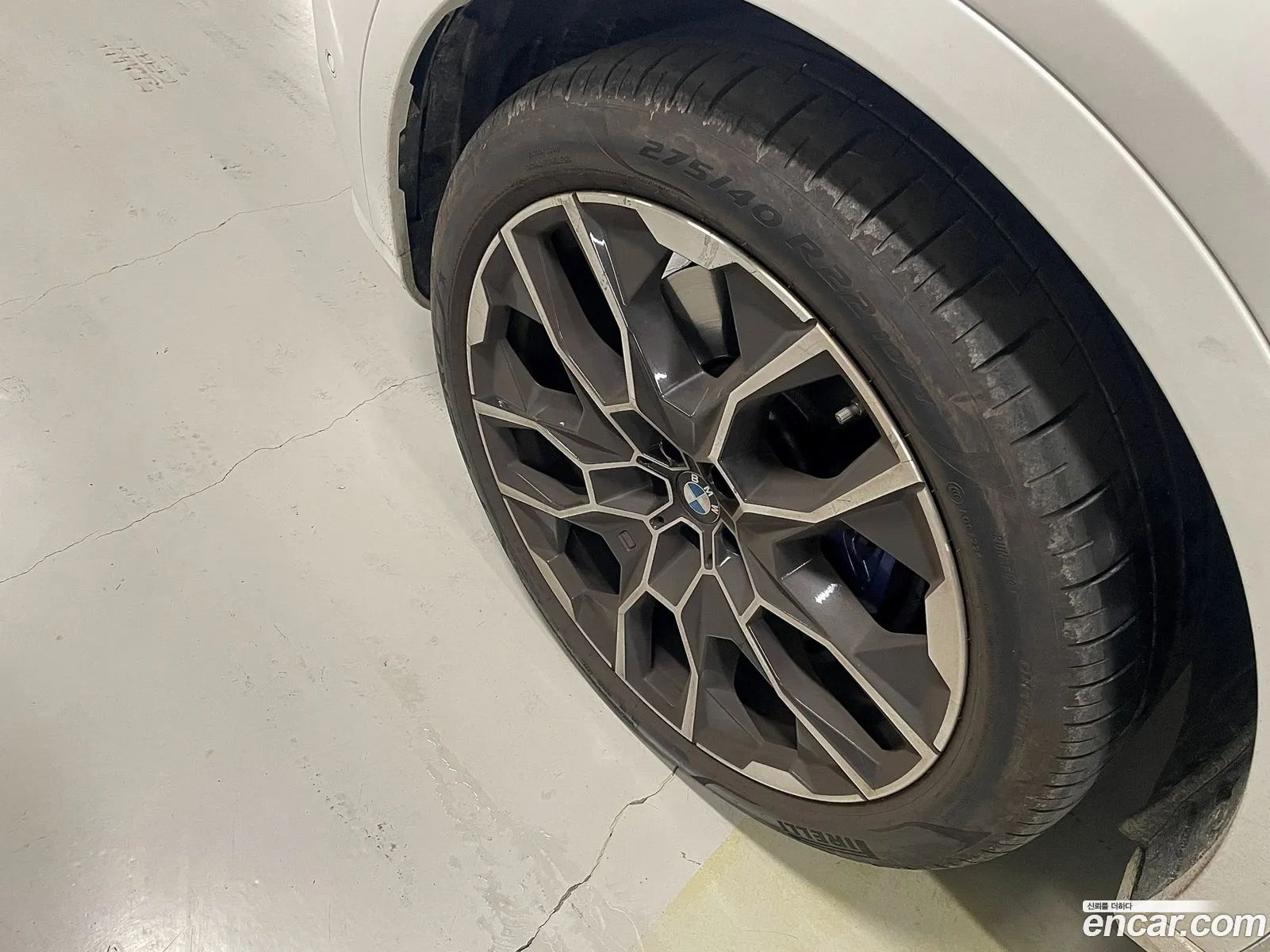 BMW X7 2025 — 9