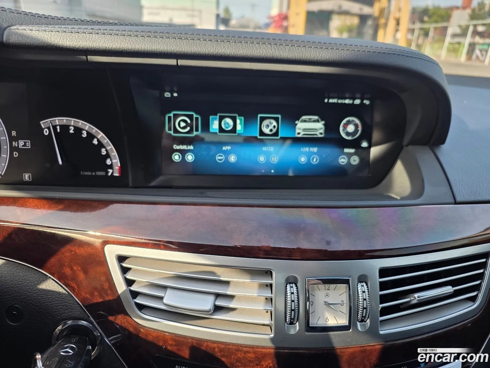 Mercedes-Benz S-Class W221 2011 — 8